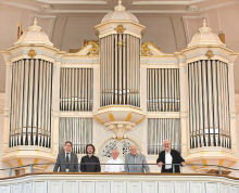 Pfarrer Wolfgang Baur, Martin Kaleschke, Paul Grabenstein, Albert Sting und Siegfried Bauer (v.l).  Foto:H. Wolschendorf